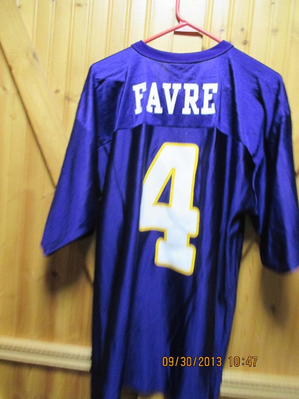 NFL Purple Minnesota Viking number 4 Brett Favre vtg jersey mens large